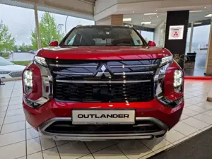 Mitsubishi Outlander Diamant Top 4WD Dienstwagen! Bild 4