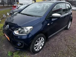 Volkswagen up! club up! mit Navigation / Sitzheizung
