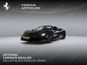 Ferrari SF90 Spider >All Black*Giallo Deatails*Low Mi