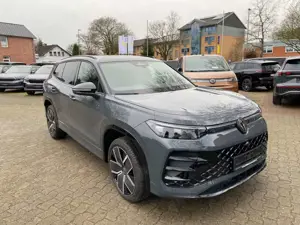 Volkswagen Tayron 2.0 TDI 4 M R-Line Pano AHK 20 Zoll 360°