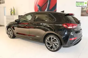 Hyundai i30 N Line 1.5 TGDi 117 kW (160 PS) Navigationssyst... Bild 4
