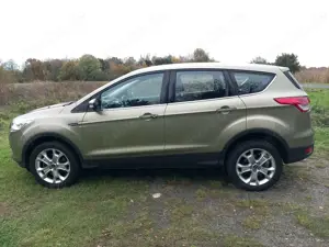 Ford Kuga 1.6 EcoBoost 4x4 Aut. Titanium