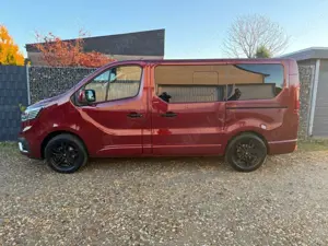 Renault Trafic dCi 170 EDC SpaceClass Escapade Leder ACC Bild 4