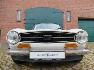 Triumph TR6 Roadster richtig gutes Auto! Bild 2
