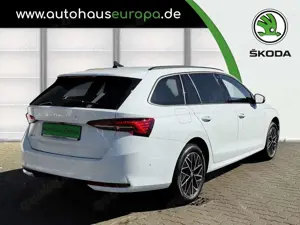 Skoda Octavia Combi Selection 2.0TDI (150PS) ACC HUD SpurW AHK 4 Bild 5