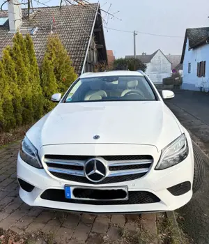 Mercedes-Benz C 180 C 180 T Avantgarde *AHK* Kamera*Einparkhilfe