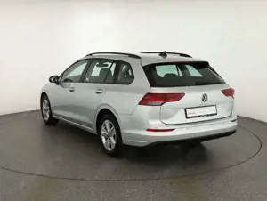 Volkswagen Golf VIII Variant 1.0 TSI Life LED Navi ACC Bild 3