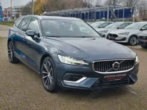 Volvo V60 T8 AWD/Kamera/Navi/AHK/PD/LEDs/Garantie