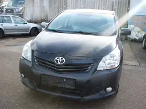 Toyota Verso 2.0 D4D Edition,AHK,Panoram usw