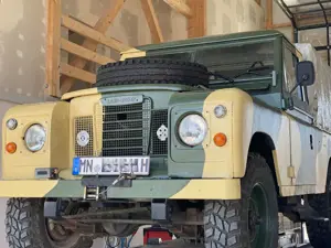 Land Rover Series Serie III 109 PickUp Bild 2