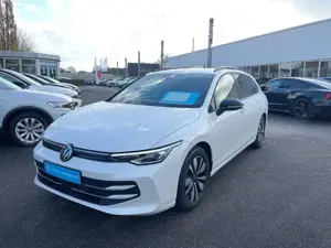 Volkswagen Golf VIII Variant 1.5 TSI DSG GOAL Navi AHK 360°
