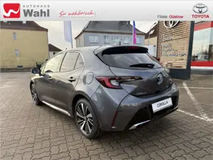 Toyota Corolla 1.8 Hybrid Teamplayer Bild 2