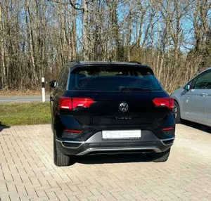 Volkswagen T-Roc 1.0 TSI  Style 81 kw Bild 3