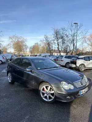 Mercedes-Benz C 180 Kompressor Sportcoupe , STEUERKETTE NEU + CARPLAY