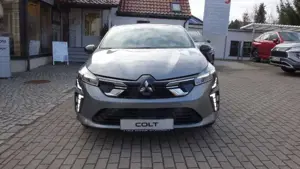 Mitsubishi Colt PLUS 1.0 T-Benziner 6-Gang Bild 2