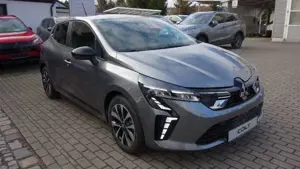 Mitsubishi Colt PLUS 1.0 T-Benziner 6-Gang Bild 3