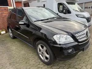 Mercedes-Benz ML 350 ML 350 (164.186)/ TÜV NEU!