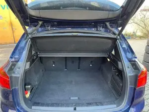 BMW X1 sDrive 18 i Advantage Bild 3