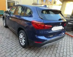 BMW X1 sDrive 18 i Advantage Bild 4