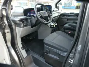 Ford Tourneo Custom 320 L1 Custom Titanium * 4x4 * Automatik * Bild 5