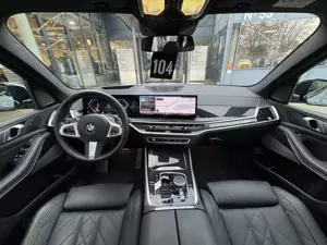 BMW X5 xDrive30d M Sport Pro 2-Achs-Luft 22" 7-Sitzer Bild 2