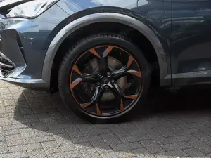 CUPRA Formentor VZ 1.4 e-HYBRID NAVI KAMERA LEDER S Bild 5