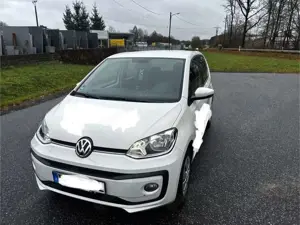 Volkswagen up! up! beats up!