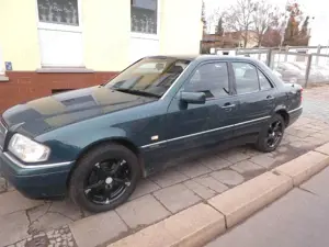 Mercedes-Benz C 180 C-Klasse Elegance Bild 5
