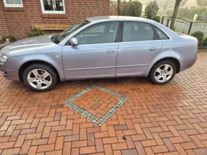 Audi A4 2.0 Scheckheft Apple Car Play Android Auto