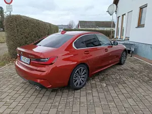 BMW 330 Plug-In-Hybrid M Sport Vollausstattung Bild 4