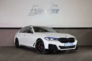 BMW 540 i xDrive/HUD/LASER/4xSHZ/LHZ/TOTW/KAMERA/R20
