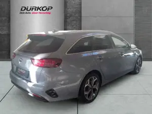 Kia Ceed SW / cee'd SW Platinum Edition Leder/Navi/Automatik/Abstandstemp Bild 3