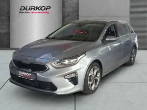 Kia Ceed SW / cee'd SW Platinum Edition Leder/Navi/Automatik/Abstandstemp