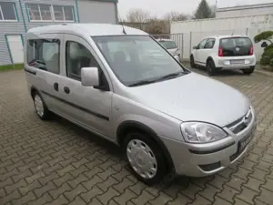 Opel Combo Corsa Combo 1.6 CNG 1.6 CNG Tour incl. Mwst. Bild 4