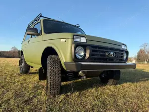 Lada Niva RAPTOR OLIVGRÜN! STANDHEIZUNG "NORMA  JAGDW."
