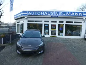 Ford Focus Titanium mit vielen Extras