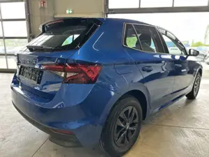 Skoda Fabia 1,0TSI 130Jahre SHZ Kamera Alu 5J.Garantie Bild 5