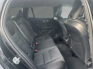 Volvo V60 B4 Mild-Hybrid Core ACC BLIS LED Bild 5