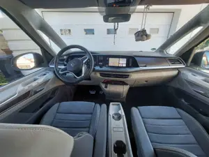 Volkswagen T7 Multivan Multivan 2,0 TDI SCR LÜ Style Bild 4