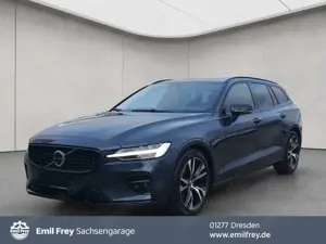 Volvo V60 B4 B DKG Plus Dark Lagom-Paket*Pano