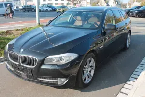 BMW 530 d xDrive/ACC/Navi/HUD/Pano/Soft-Close/Leder