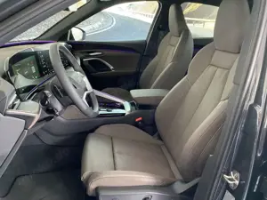 Audi Q5 Sportback TFSI quattro S line AHK+ACC+RFK Bild 4