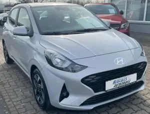 Hyundai i10 1.2l Navi/Kamera/Shz/Lhz/Klimaautomatik