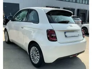 Fiat 500e Großer Akku *Klimaanlage *LED-Tagfahrlicht Bild 3
