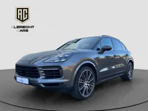 Porsche Cayenne AHK PANO MATRIX PDLS HUD LUFT ACC 22"