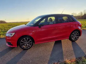 Audi A1 A1 Sportback 1.4 TFSI Sportback Bild 2