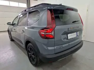 Dacia Jogger Extreme+ Hybrid 140 7-Sitzer Bild 2