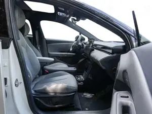 Lynk  Co 02 More 360° Pano H-K ICC Memory Bild 5