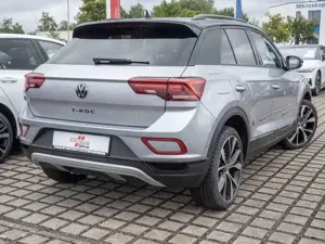 Volkswagen T-Roc 2.0 TDI Style SHZ KAMERA NAVI AHK LED Bild 3