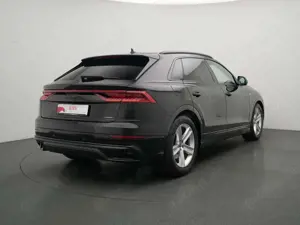 Audi Q8 S line VIRT LEDER SITZEBELÜ. KAM 360° HUD Bild 3